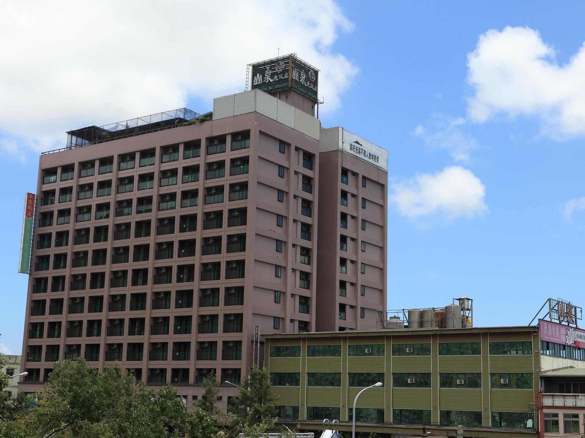 Sun Spring Resort Yilan Exterior photo